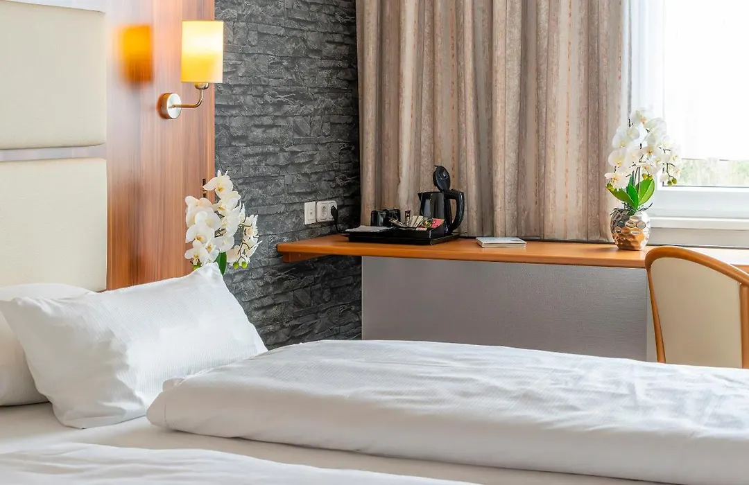 PLAZA INN Zwickau-1